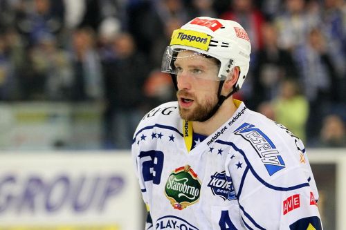 soustředěný Jakub Koreis během zápasu v dresu HC Kometa Brno