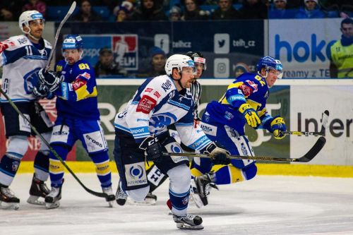 Jakub Koreis v akci během zápasu v dresu HC Plzeň